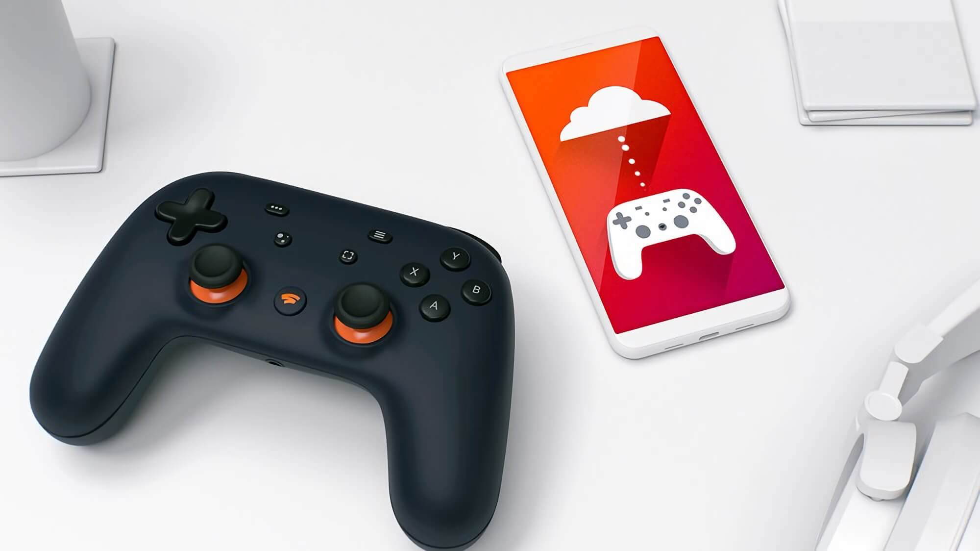 Google Stadia Controller and Phone